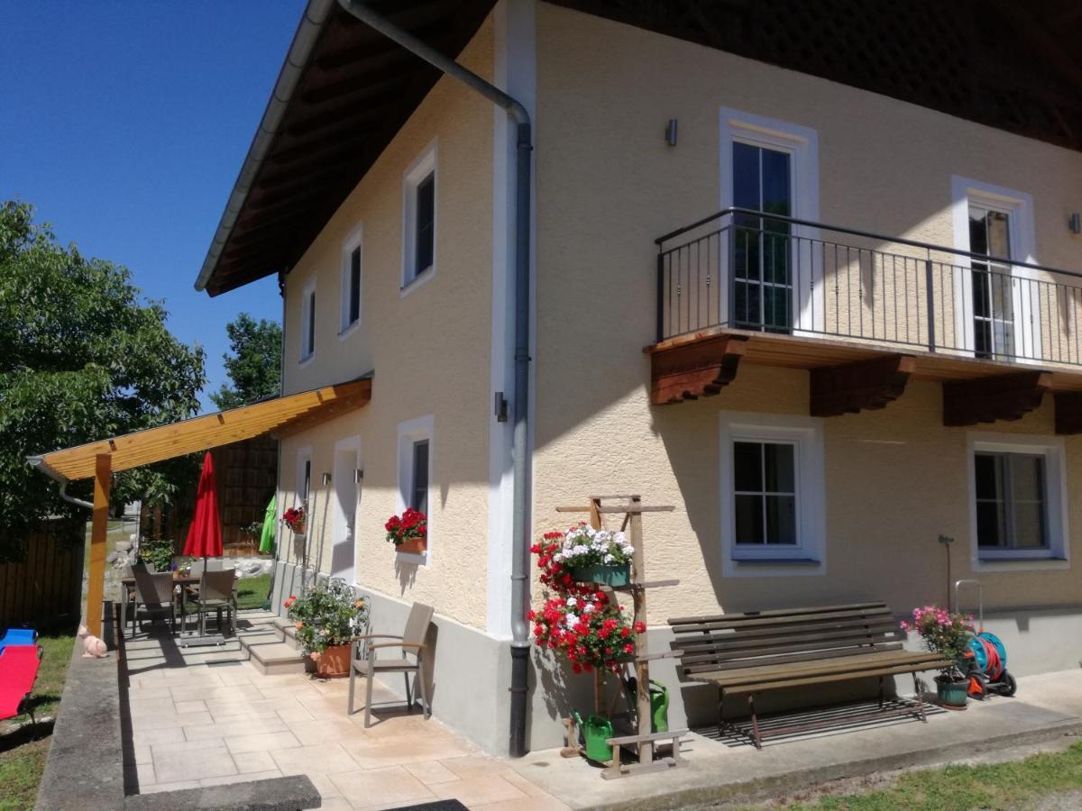 Landhof Ella - Ferienhaus Vor Den Toren Salzburgs Petting Ngoại thất bức ảnh